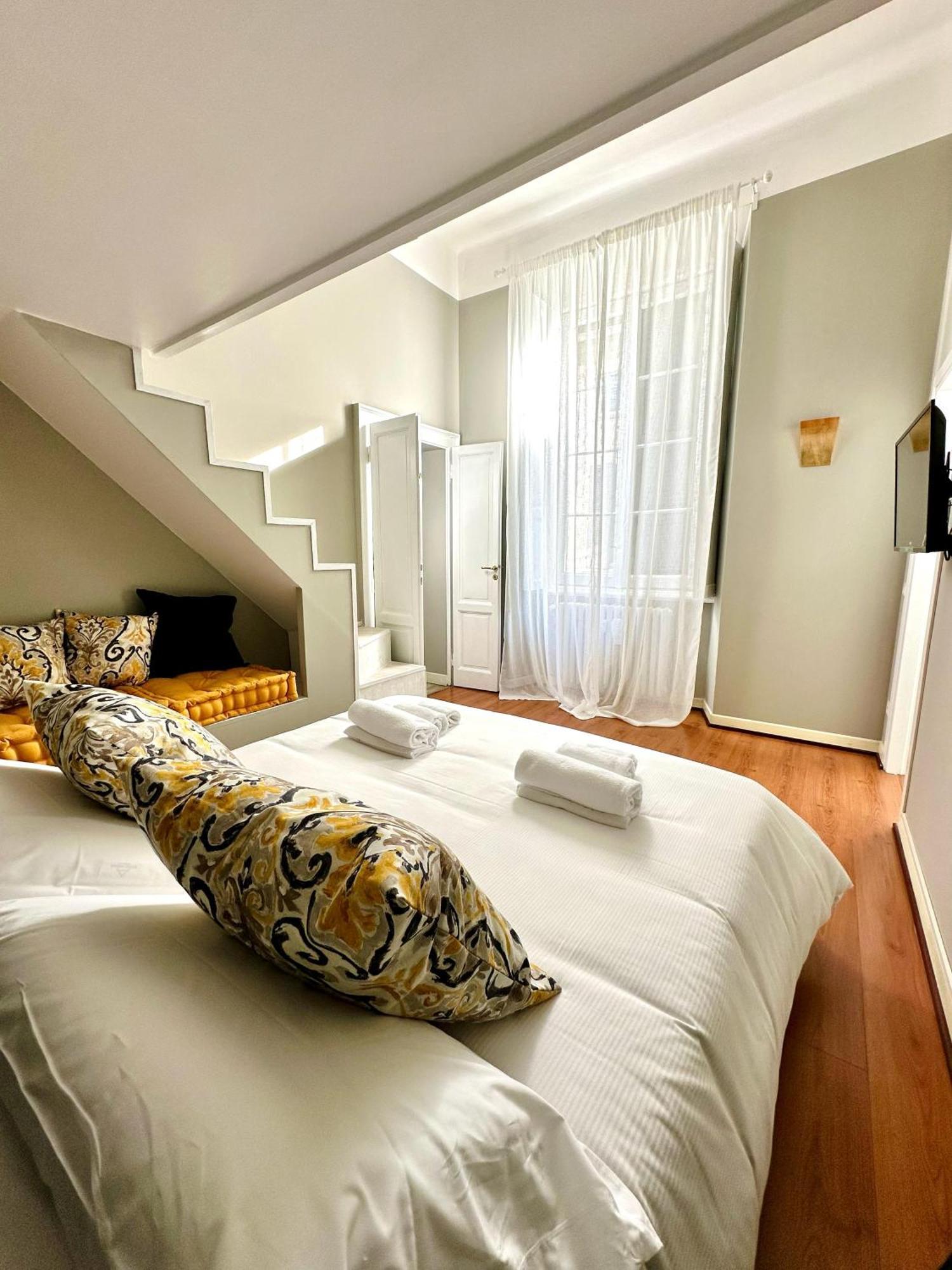 Nerino House, Elegante E Tranquillo Appartamento A 5 Minuti Dal Duomo Milán Exterior foto